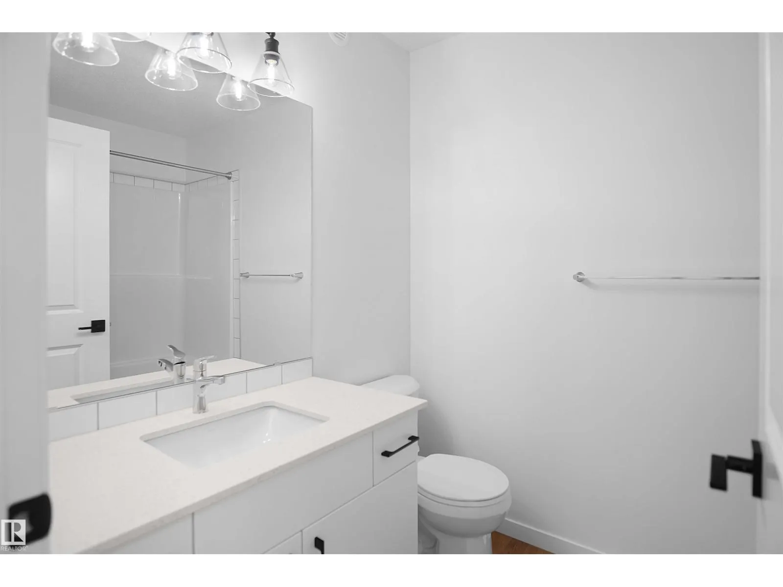 2115 210 ST NW