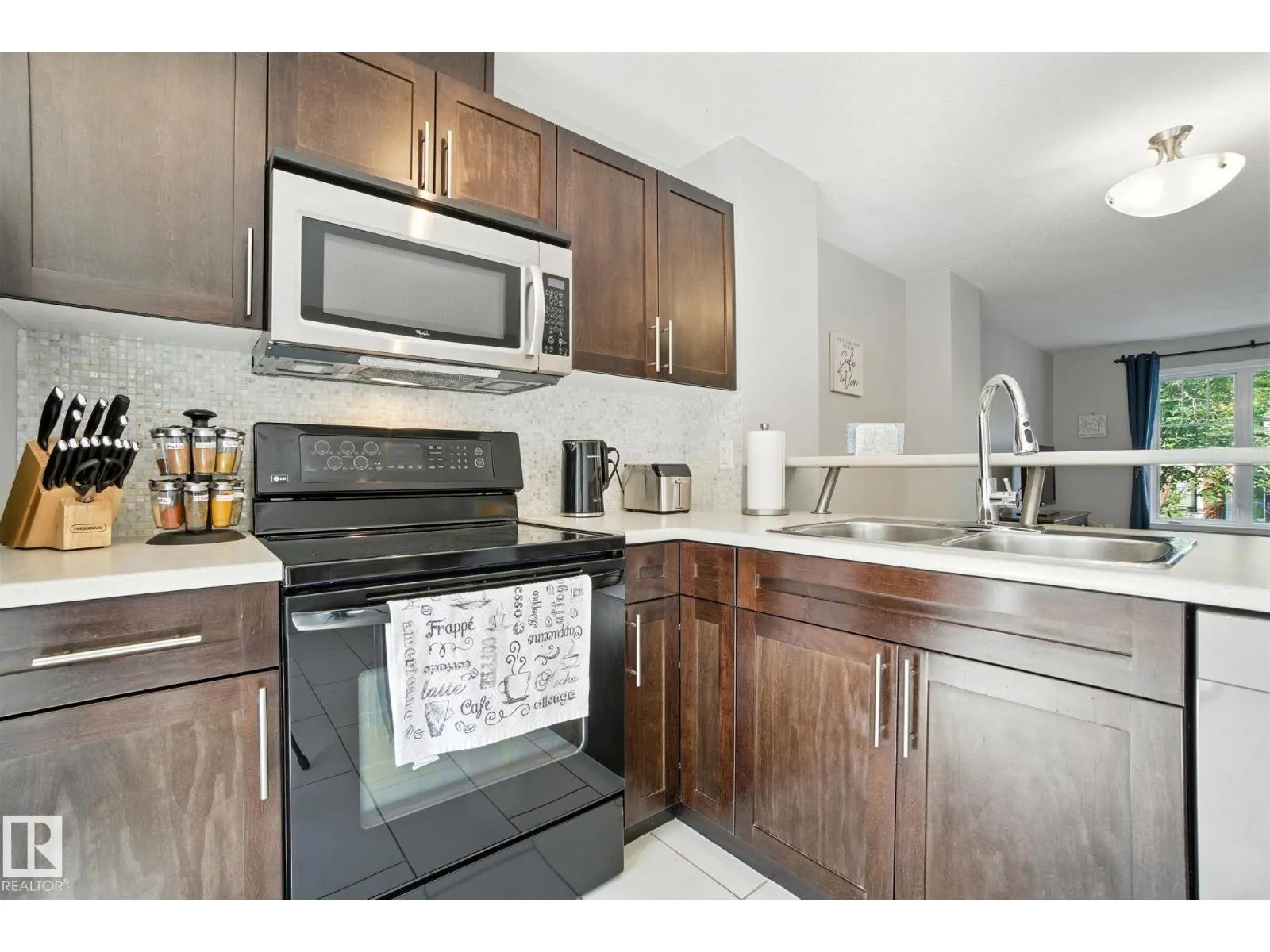 4936 Terwillegar CM NW