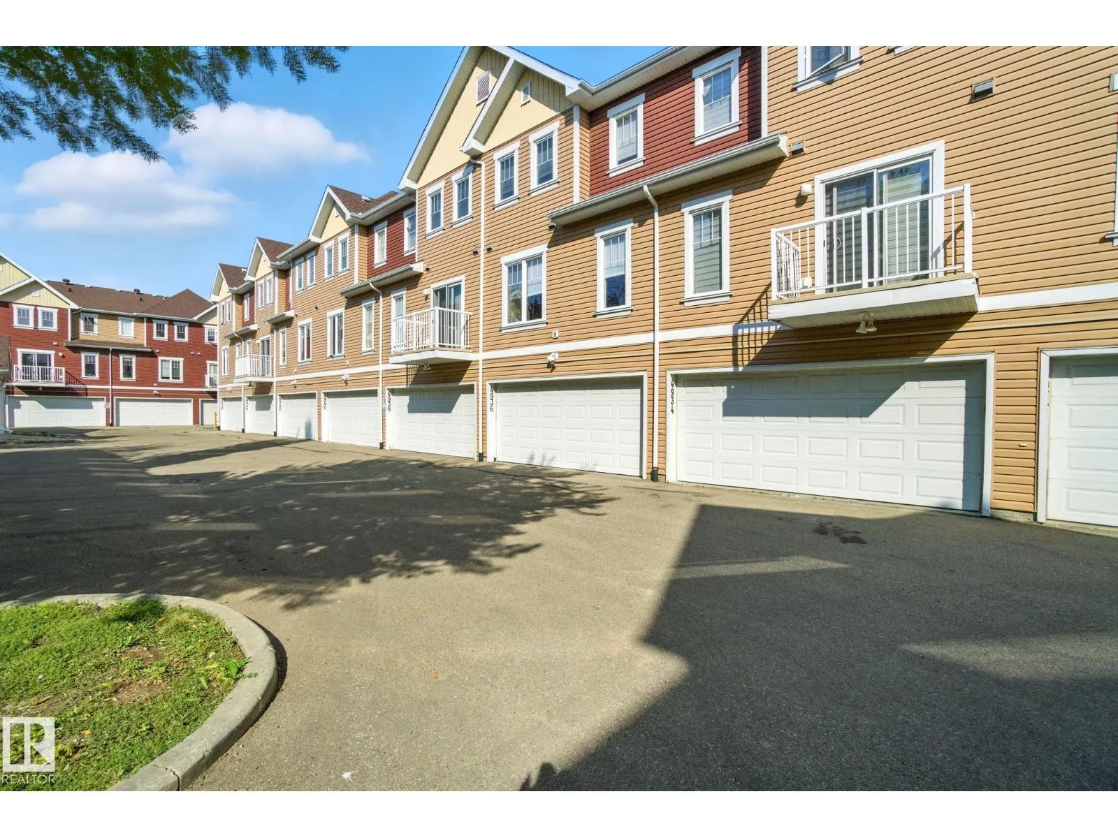 4936 Terwillegar CM NW