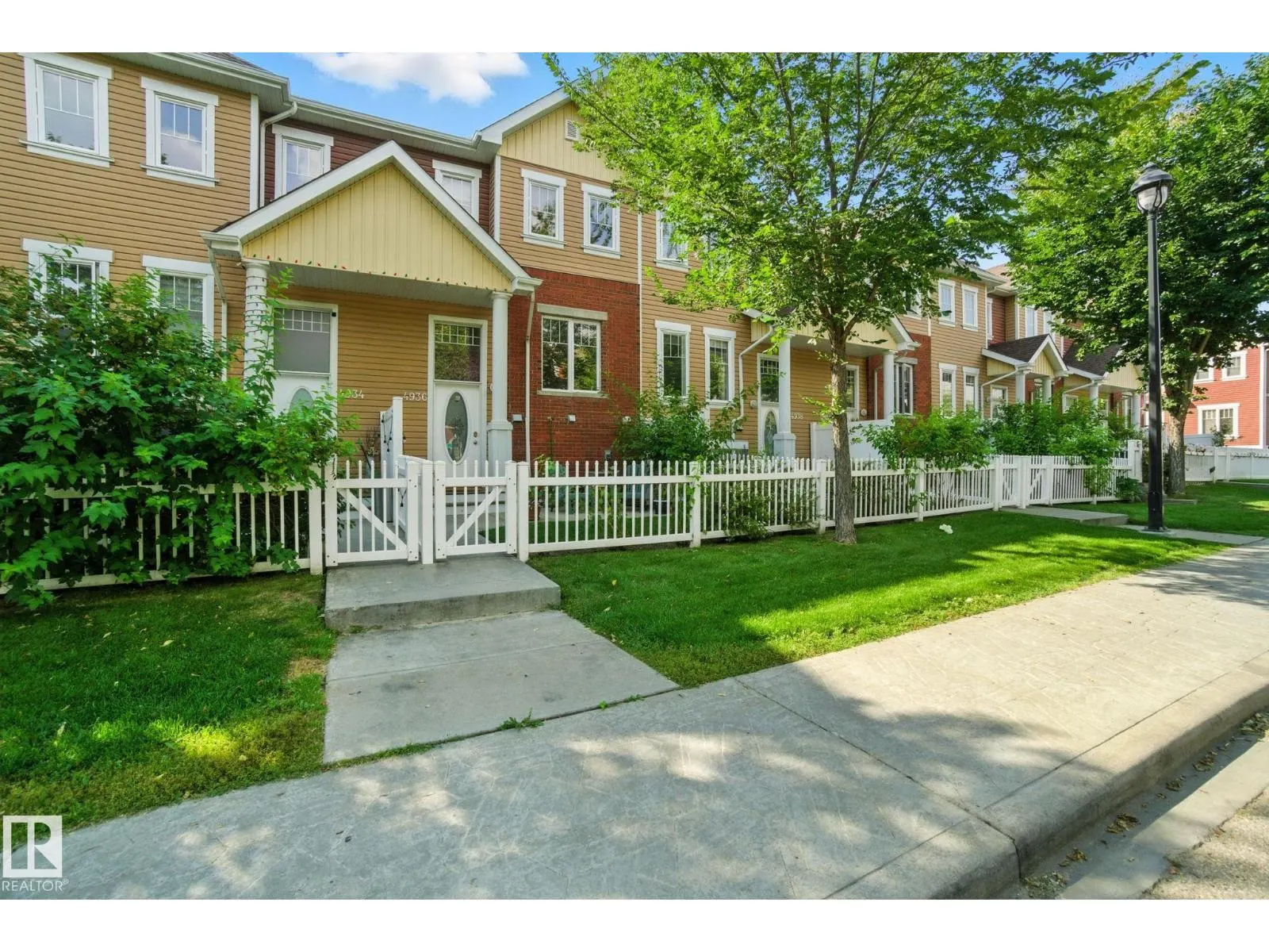 4936 Terwillegar CM NW