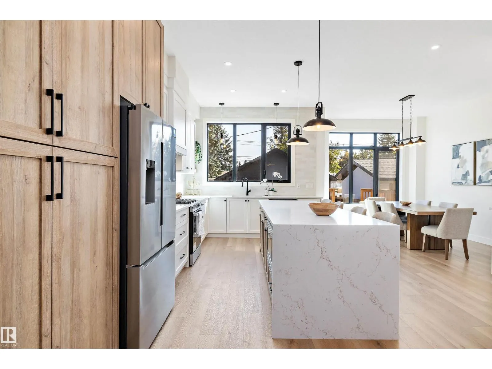 14711 88 AV NW