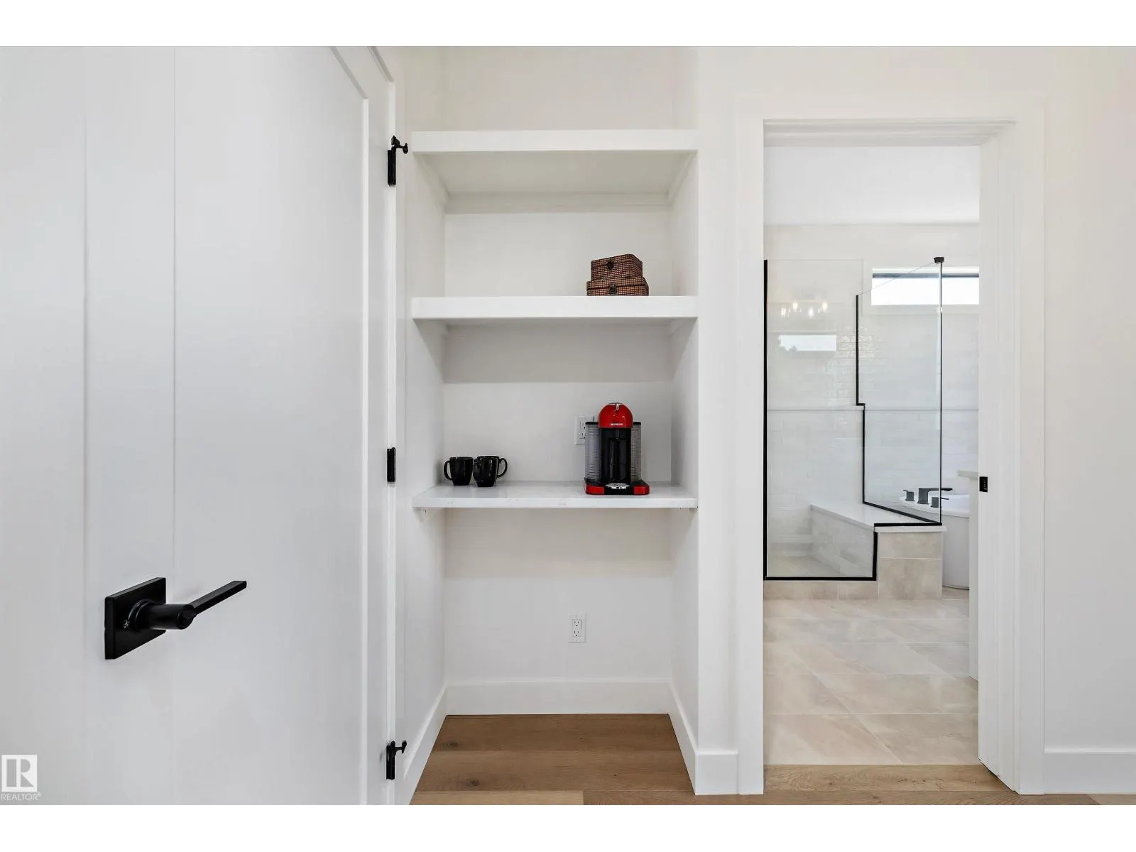 14711 88 AV NW