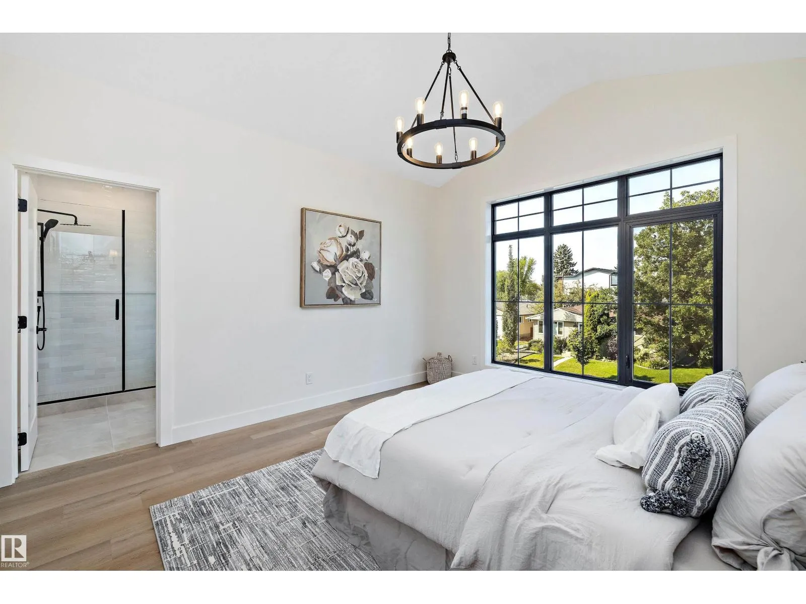 14711 88 AV NW