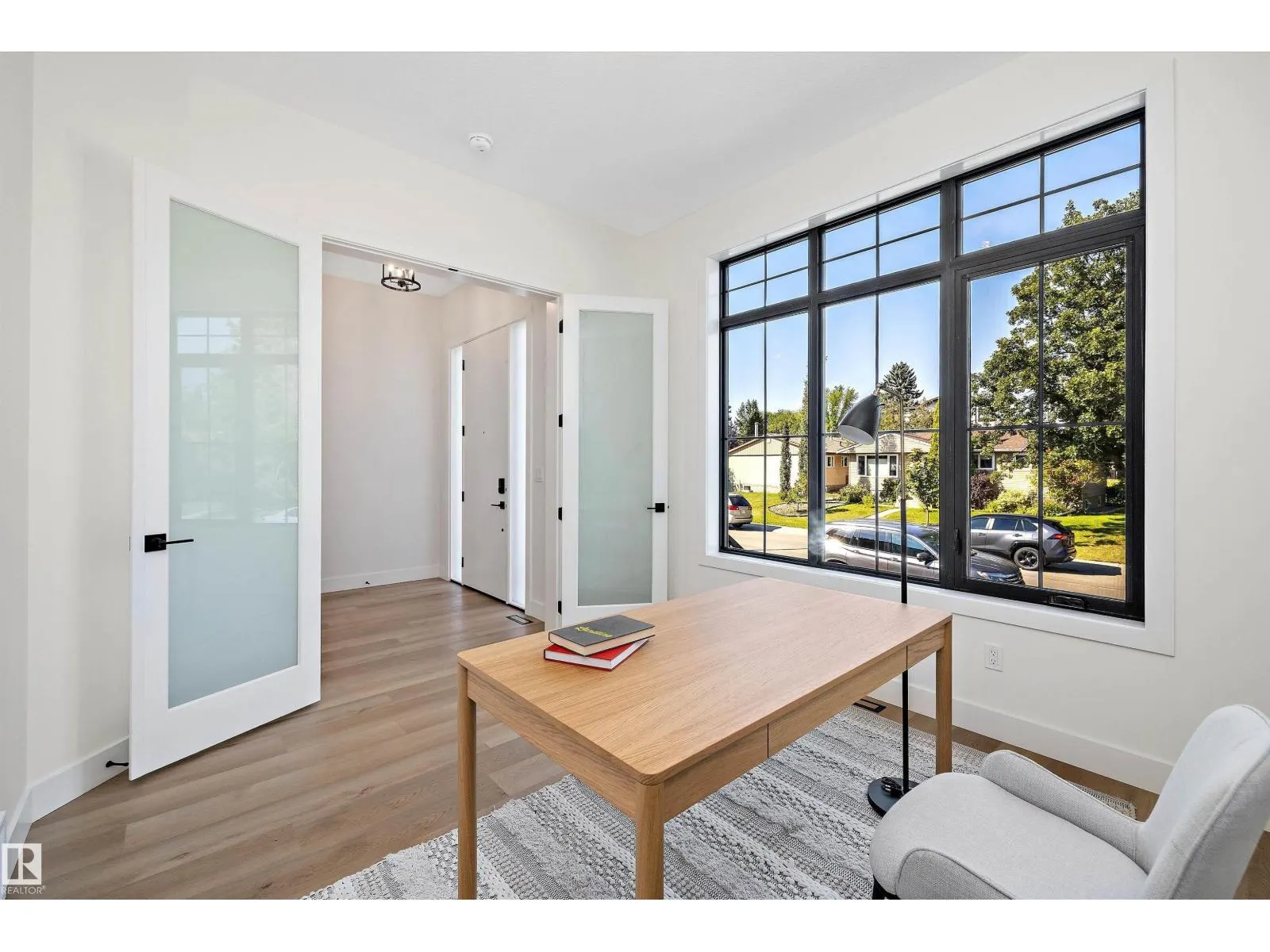 14711 88 AV NW