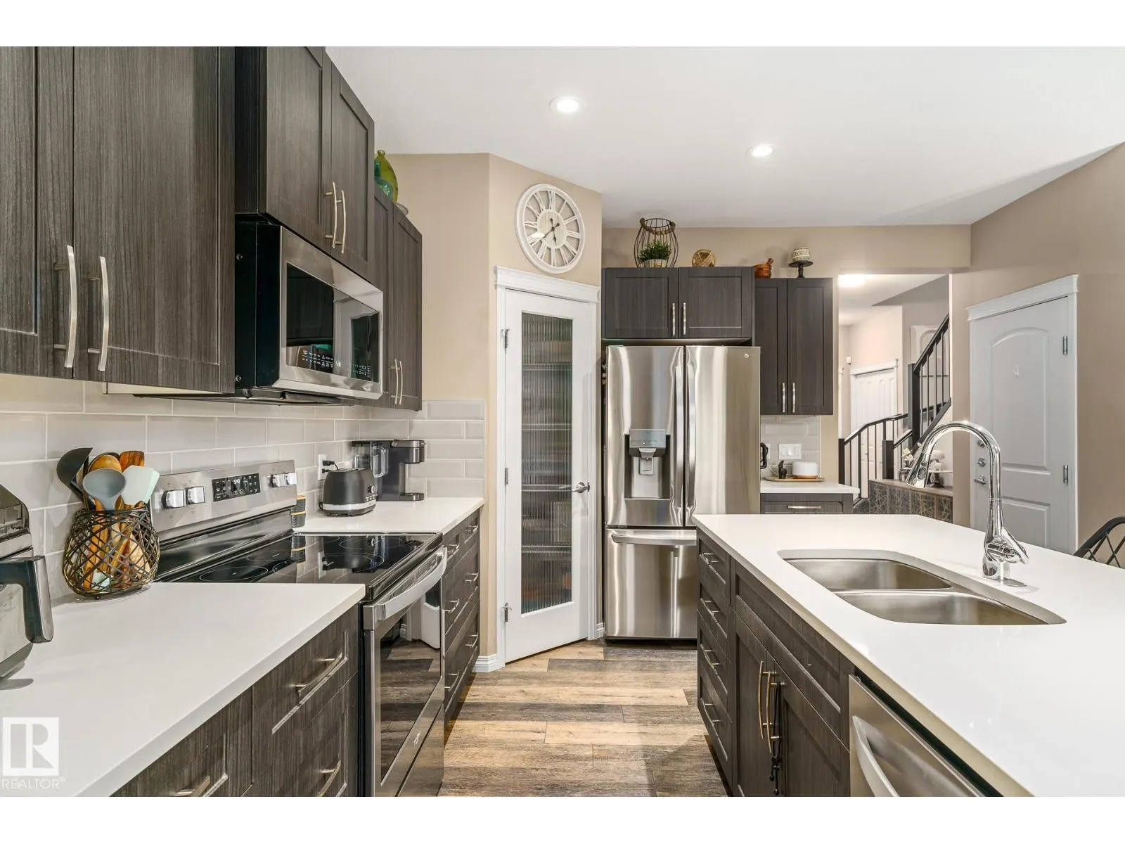 2140 51 ST SW