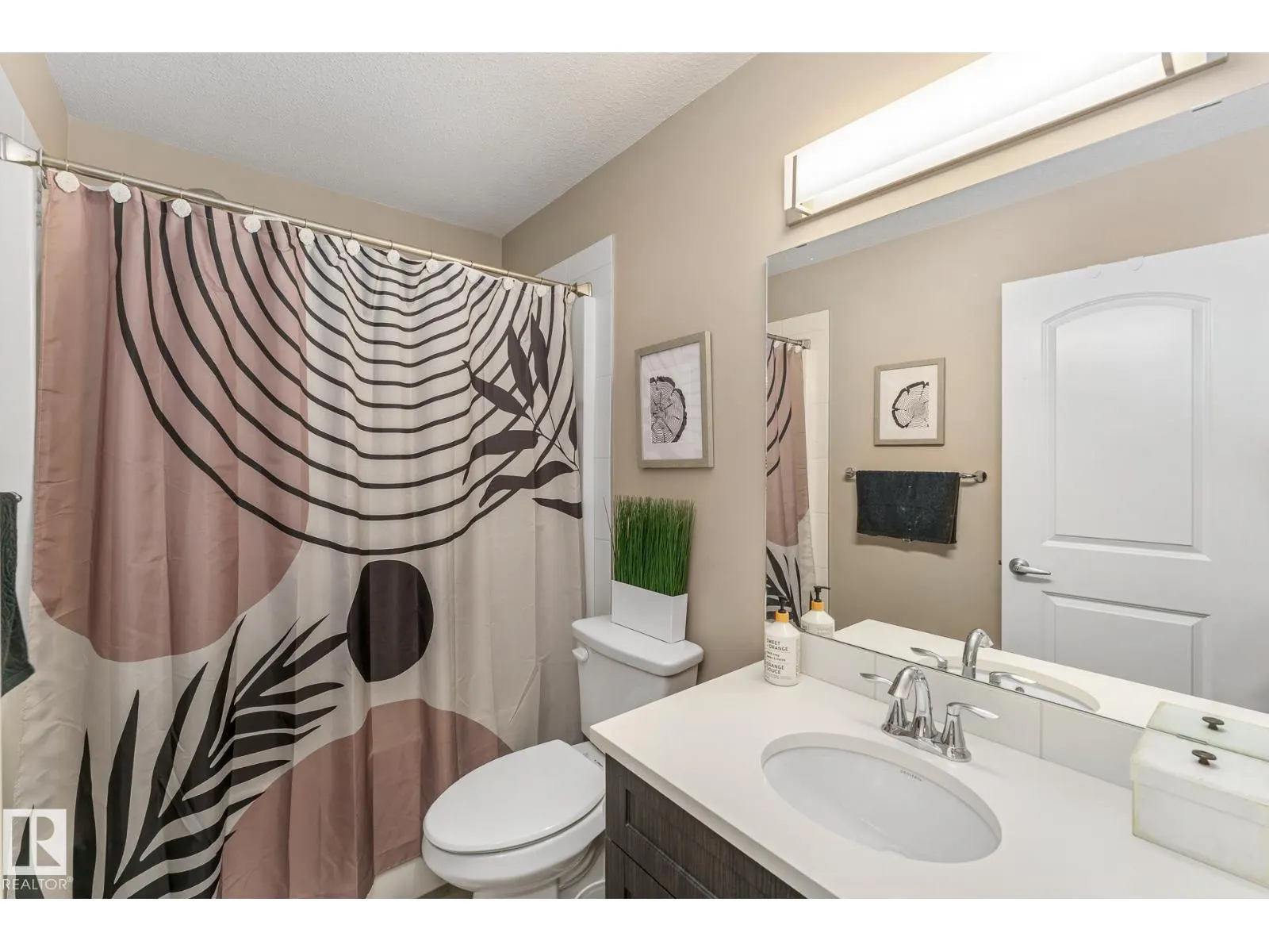 2140 51 ST SW