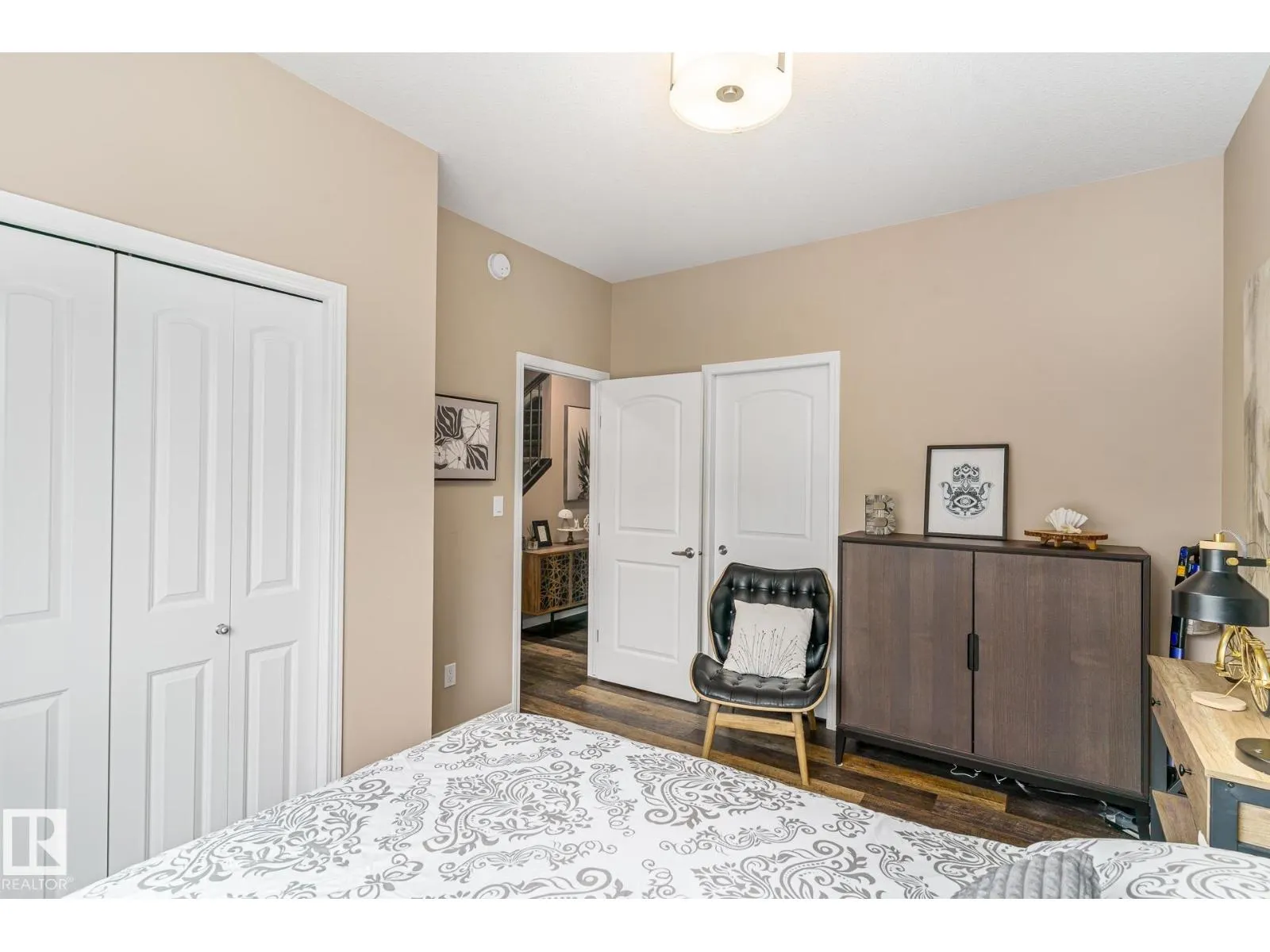 2140 51 ST SW