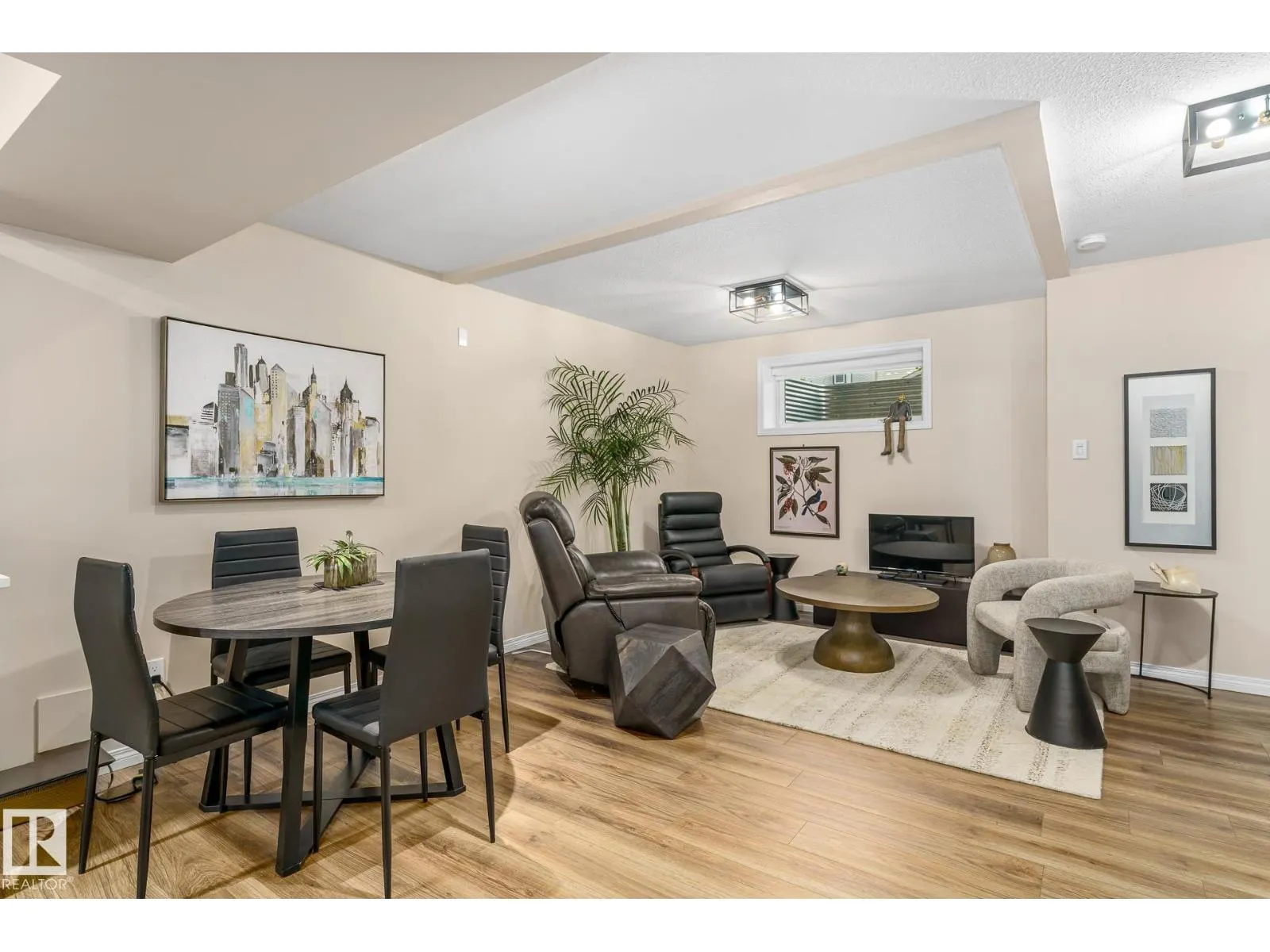 2140 51 ST SW