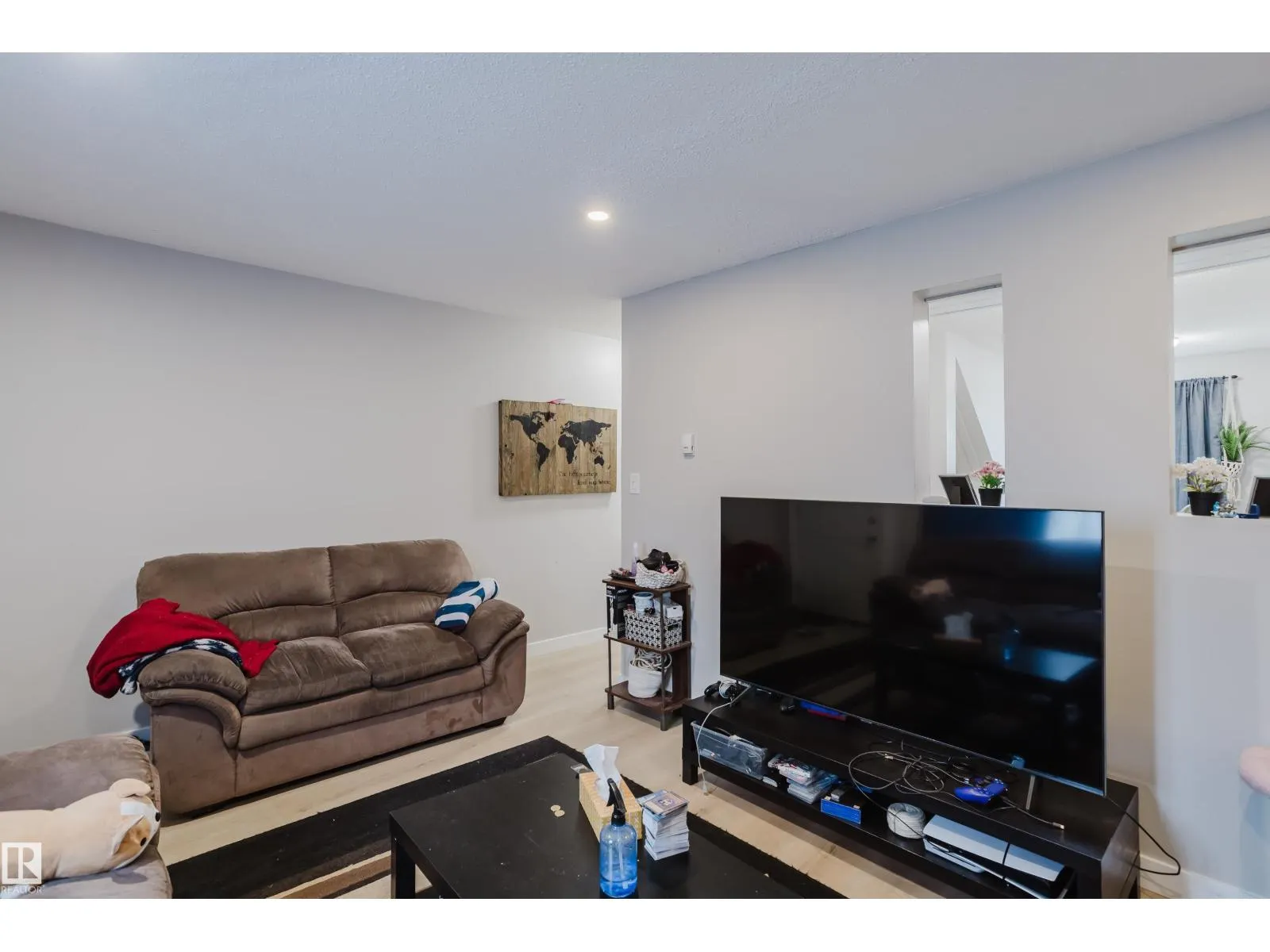 149-153 MILLBOURNE RD E NW