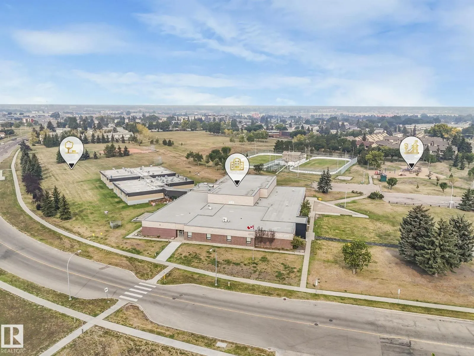 4503 126 AV NW