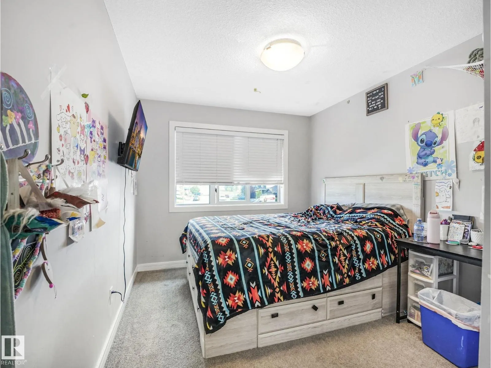 4503 126 AV NW
