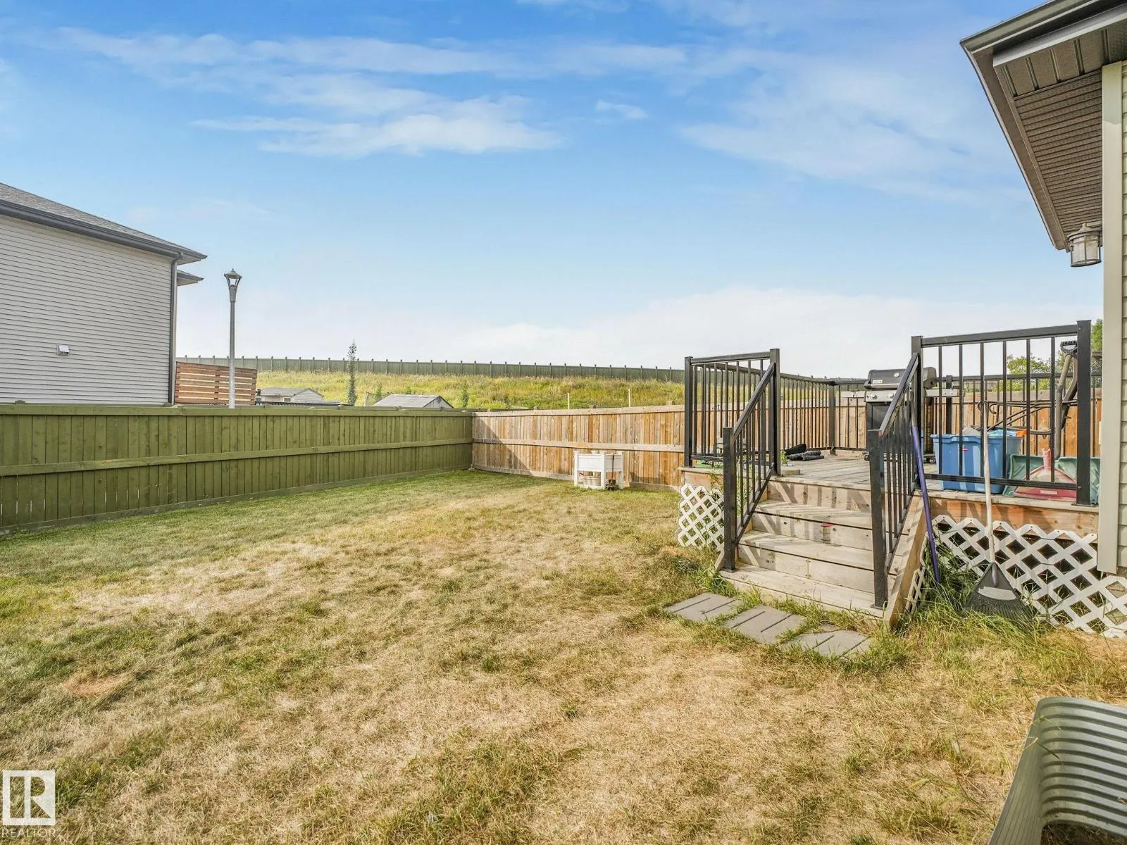 4503 126 AV NW