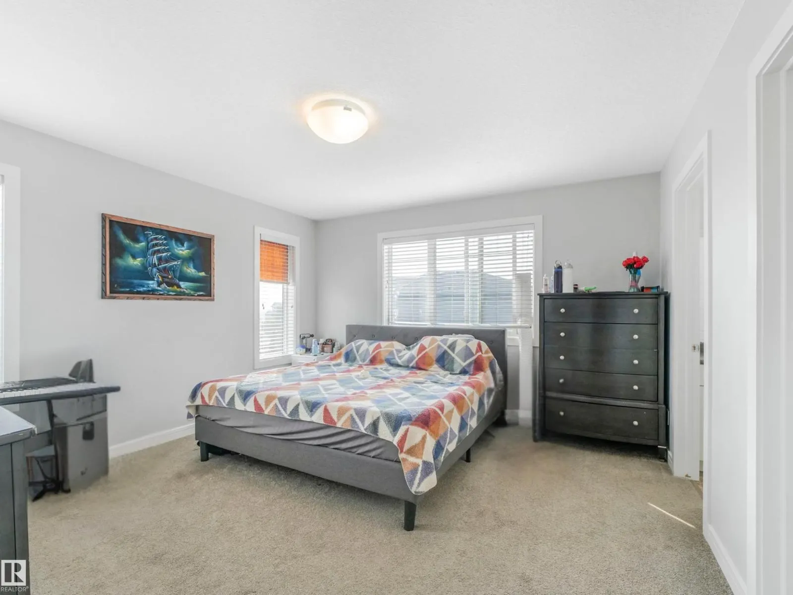 4503 126 AV NW