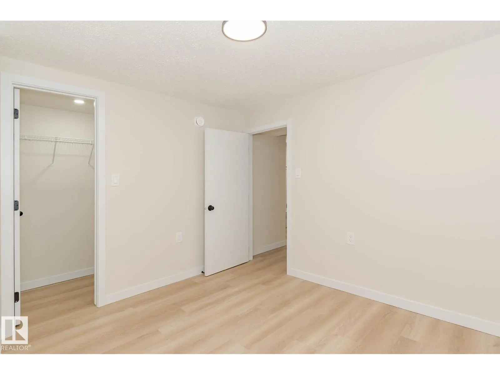 7923 159 ST NW