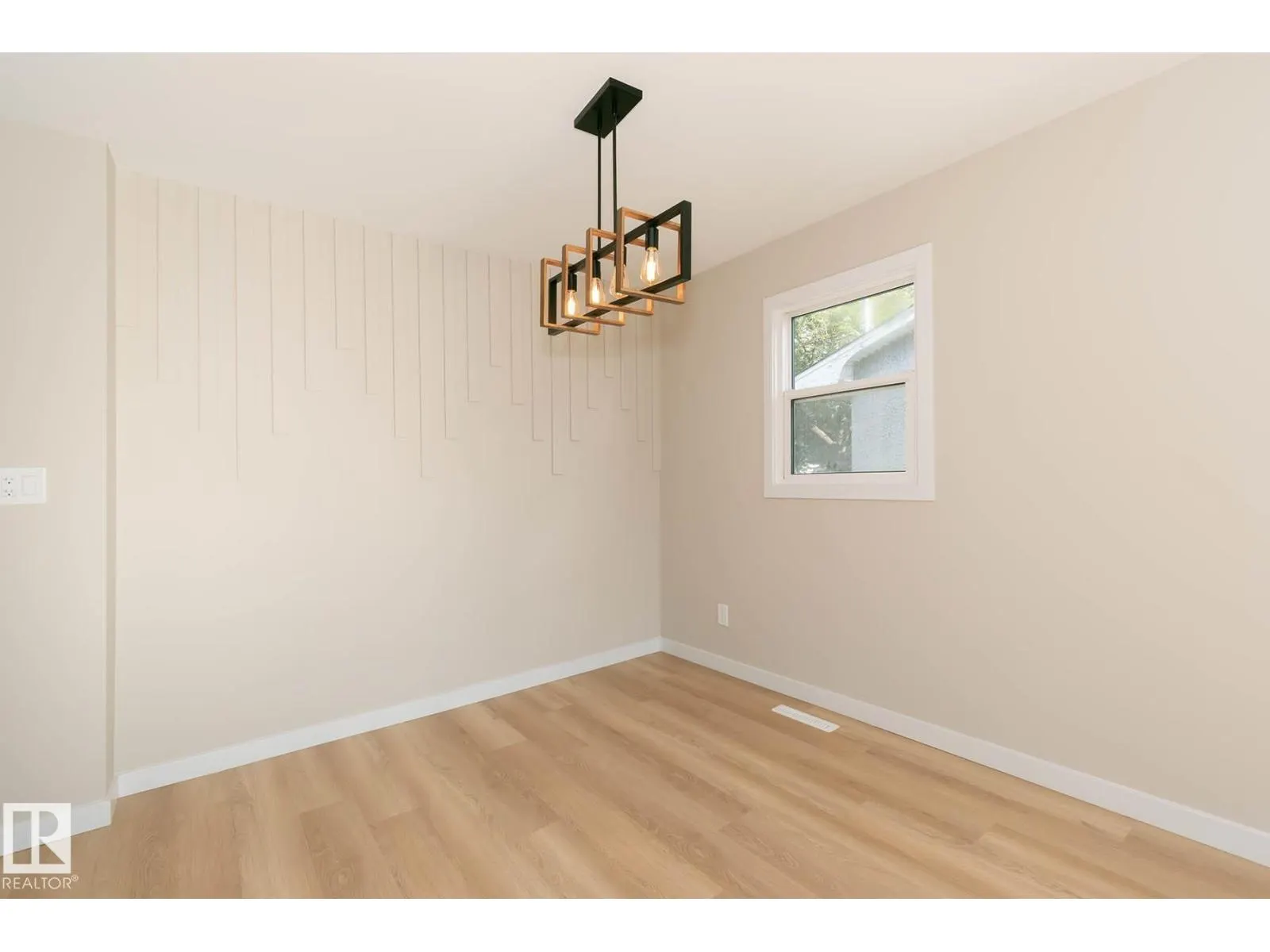 7923 159 ST NW