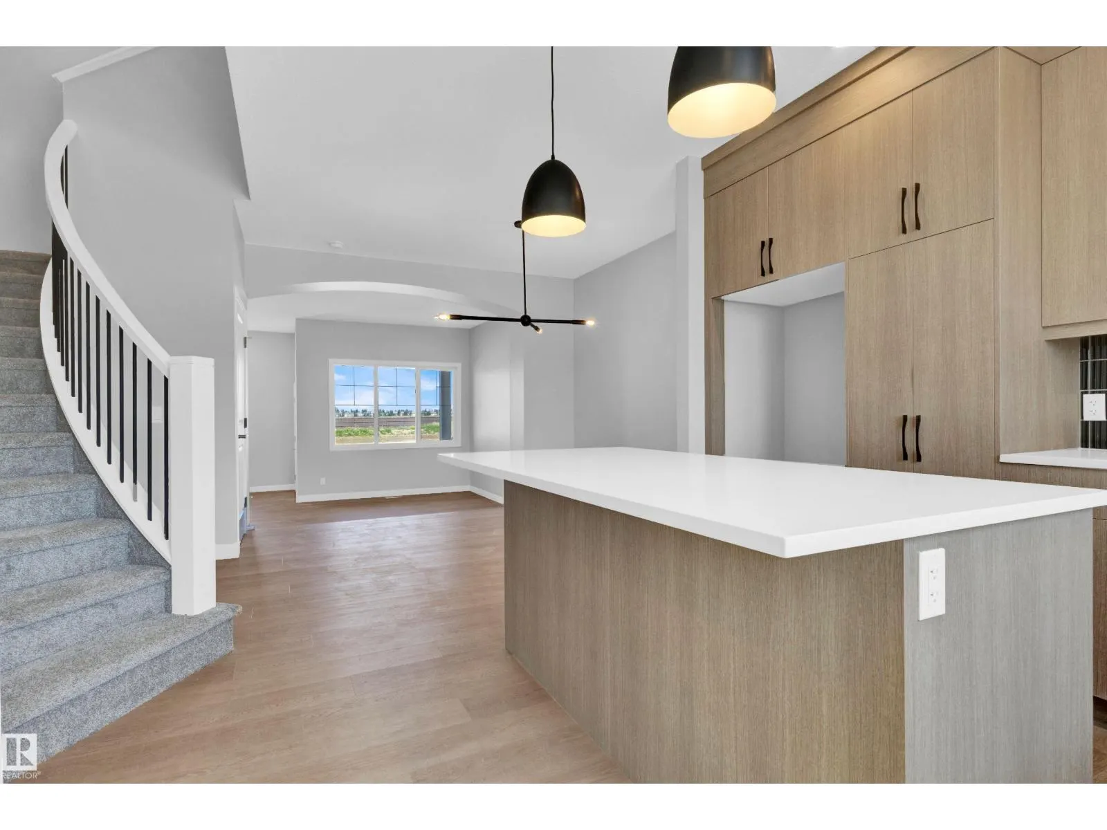 266 PATERSON LI SW