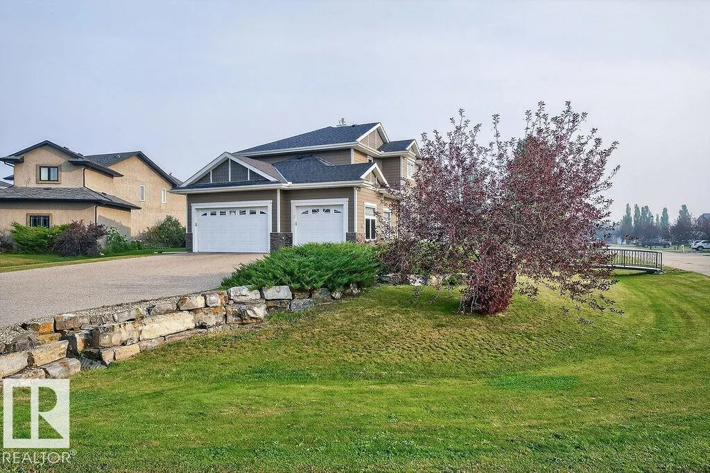 32 GREENFIELD