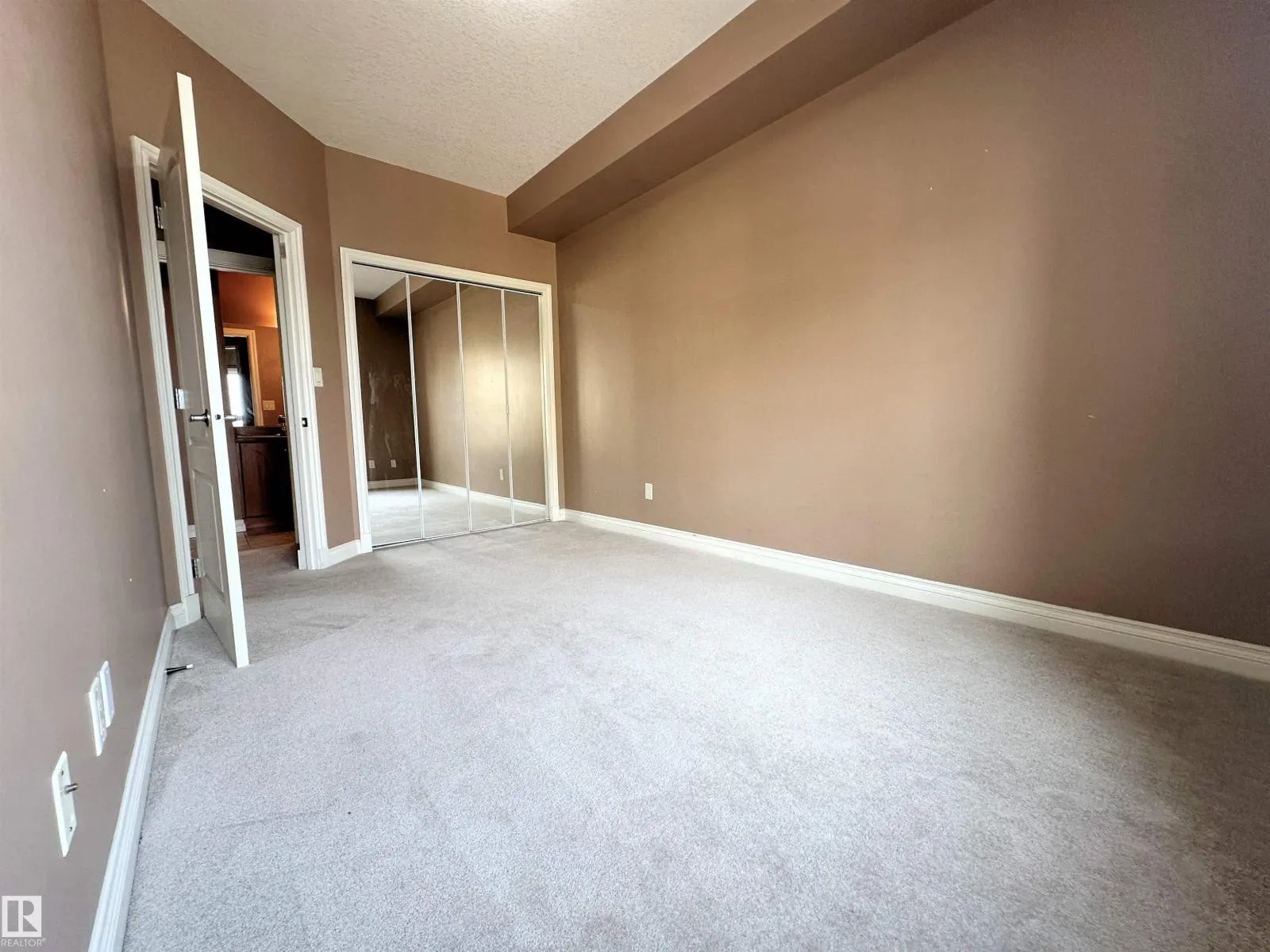 #311 10116 80 AV NW