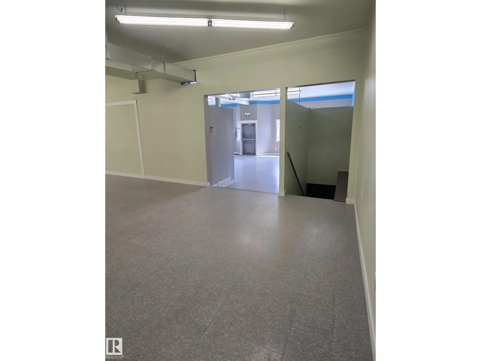 #4916 50 ST ST