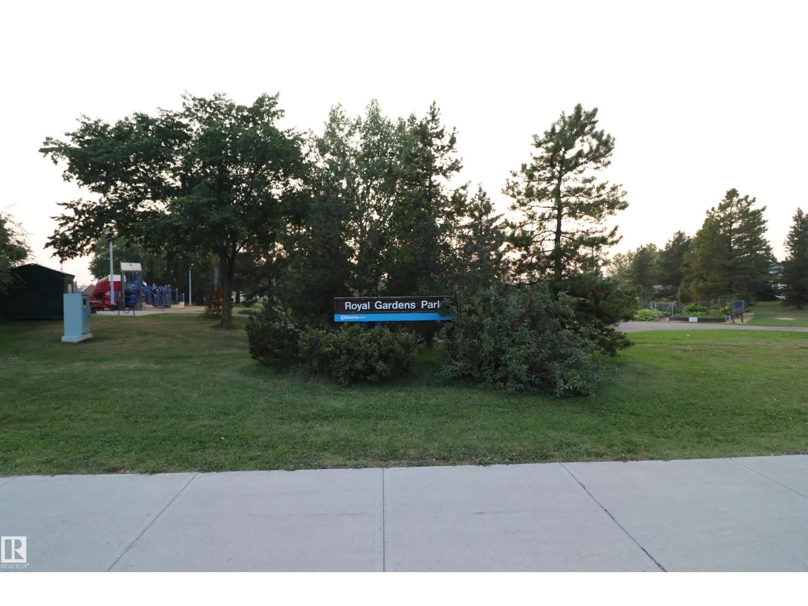 11716 42 AV NW