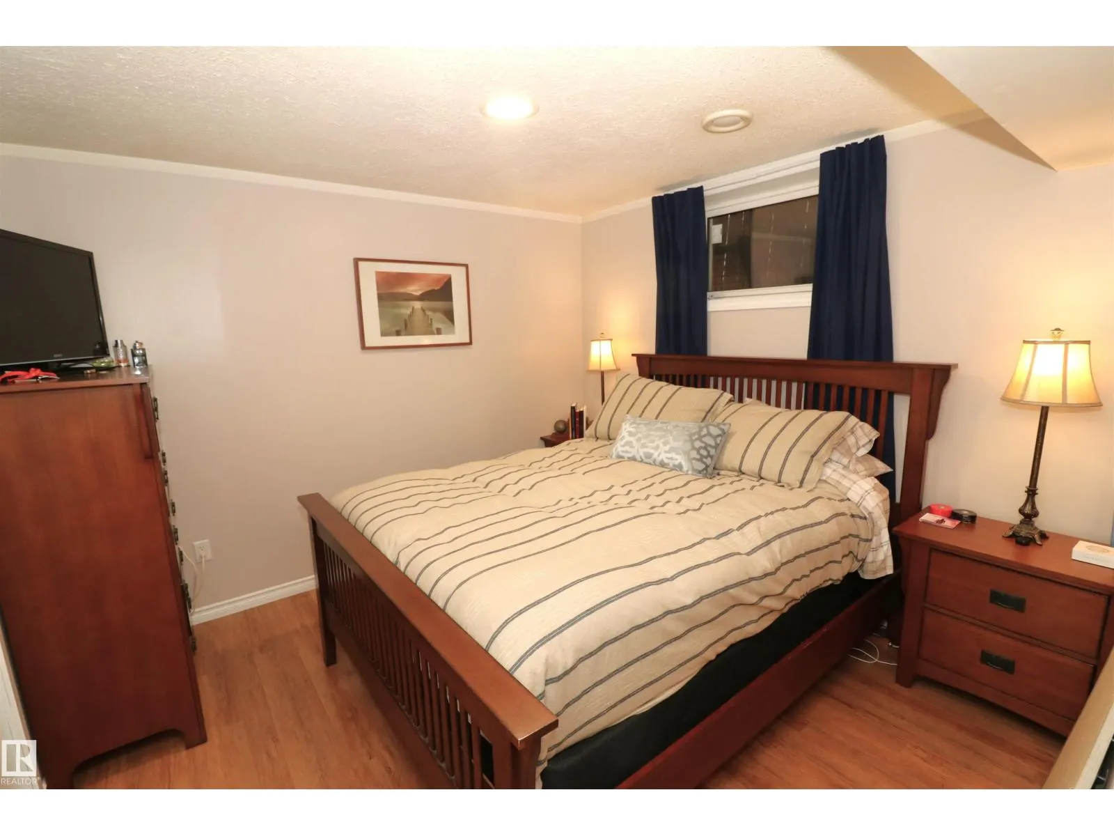 11716 42 AV NW
