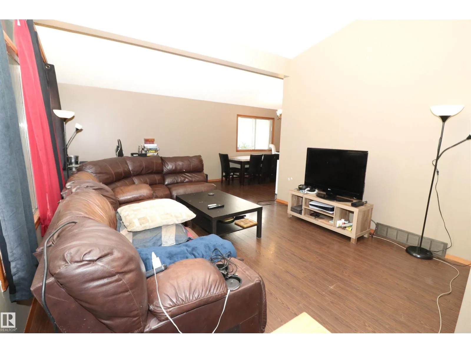 11716 42 AV NW