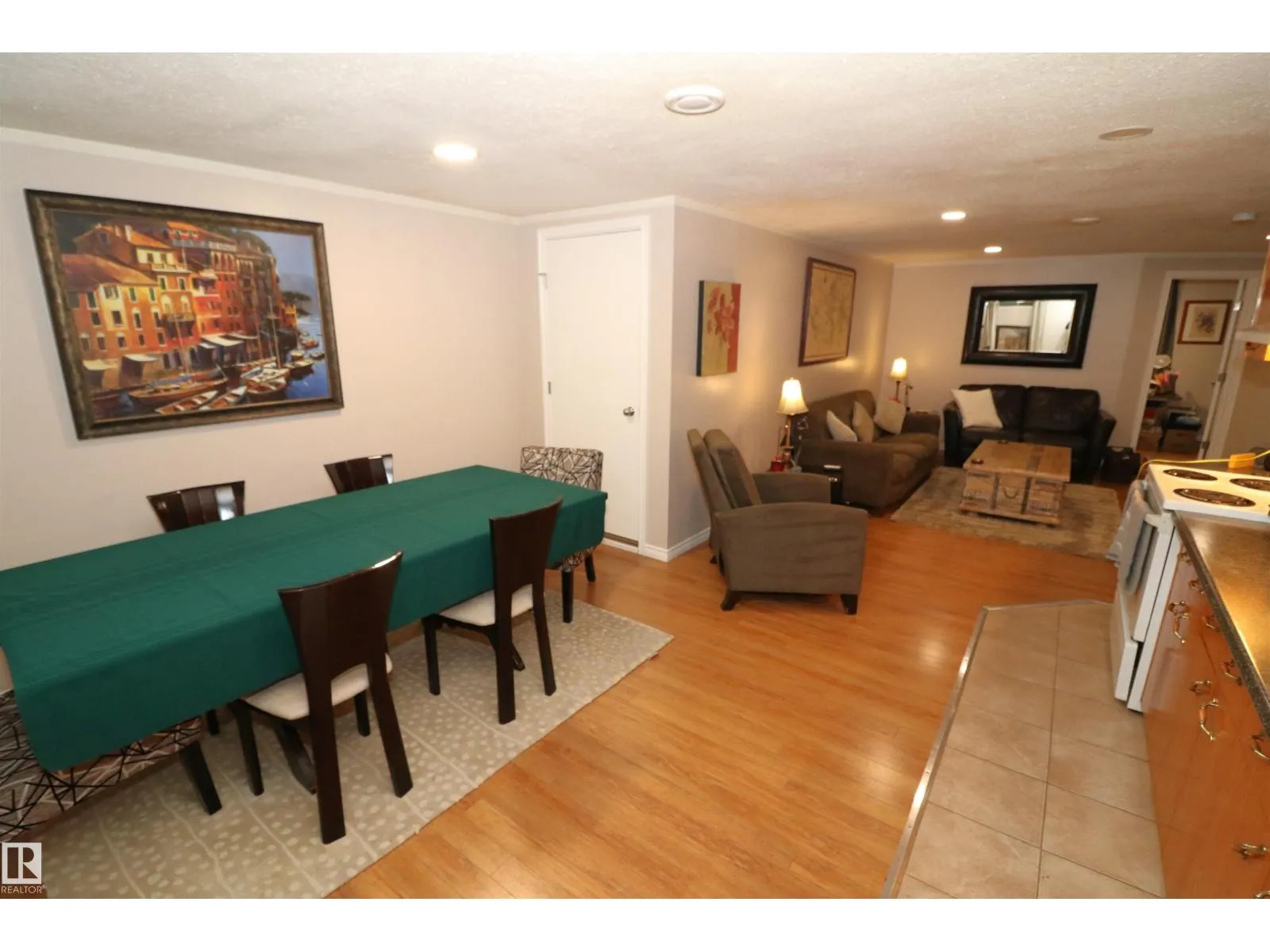 11716 42 AV NW