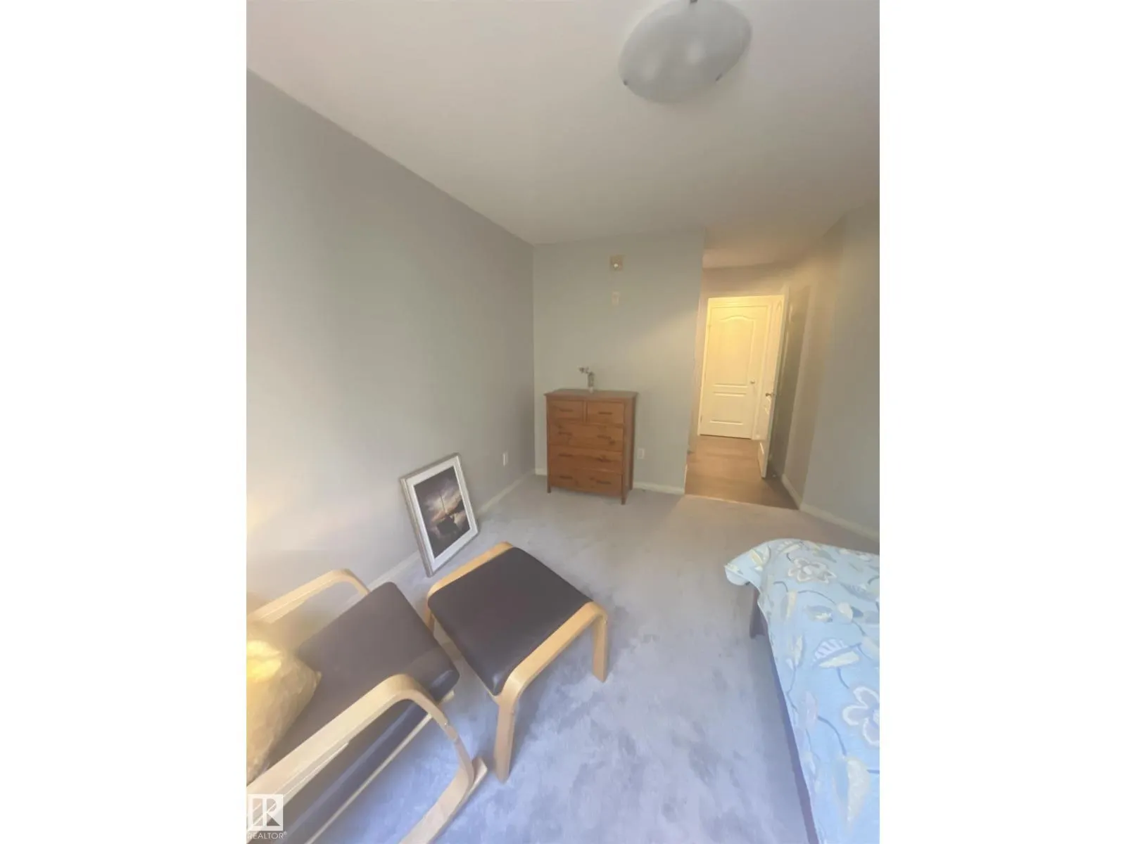 #204 4903 47 AV