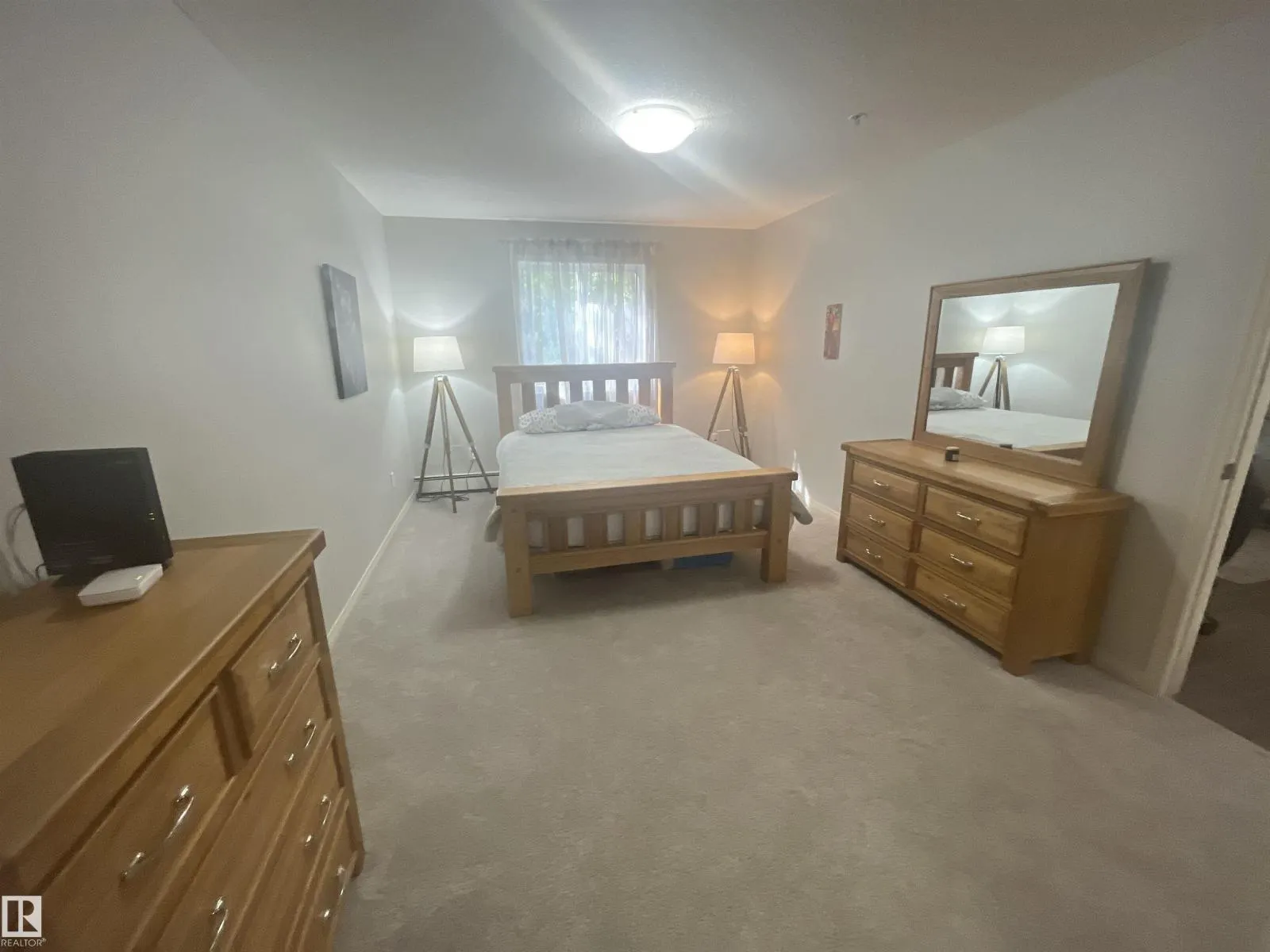 #204 4903 47 AV