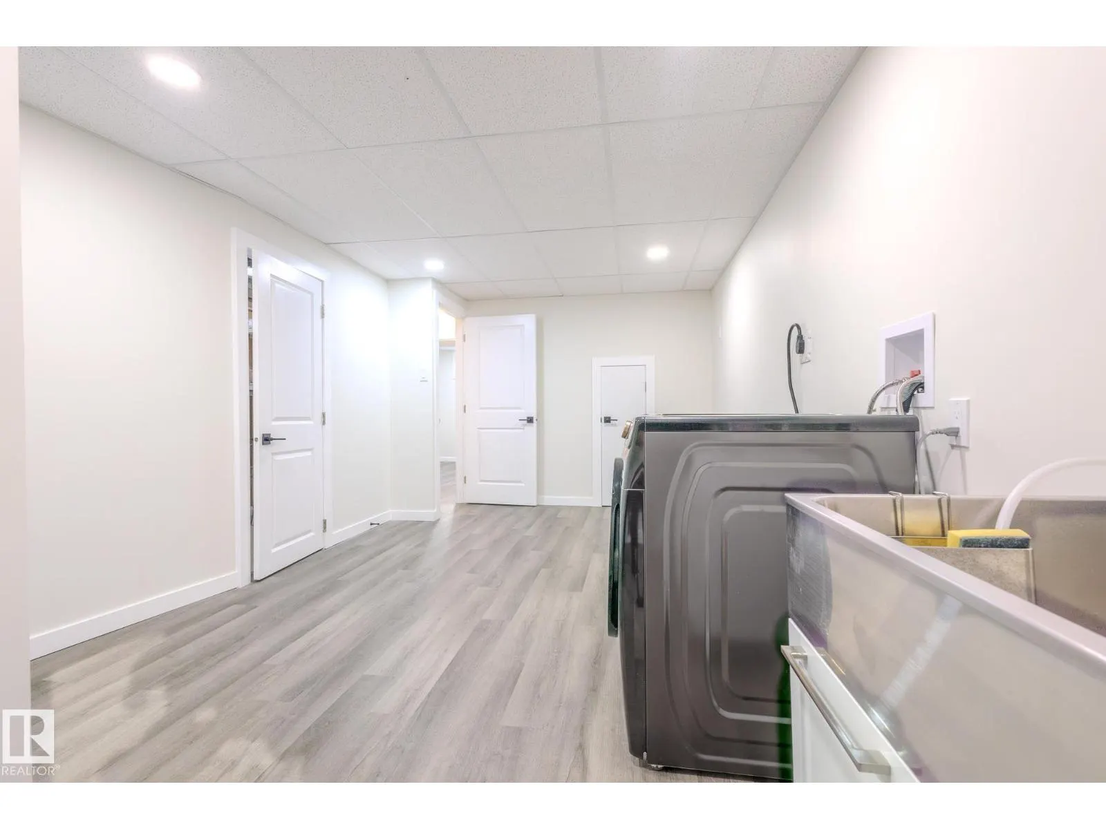 10524 134 AV NW