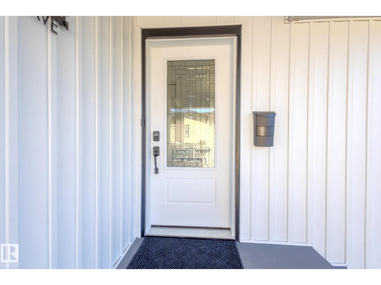 10524 134 AV NW