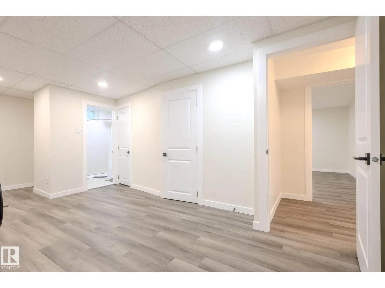 10524 134 AV NW