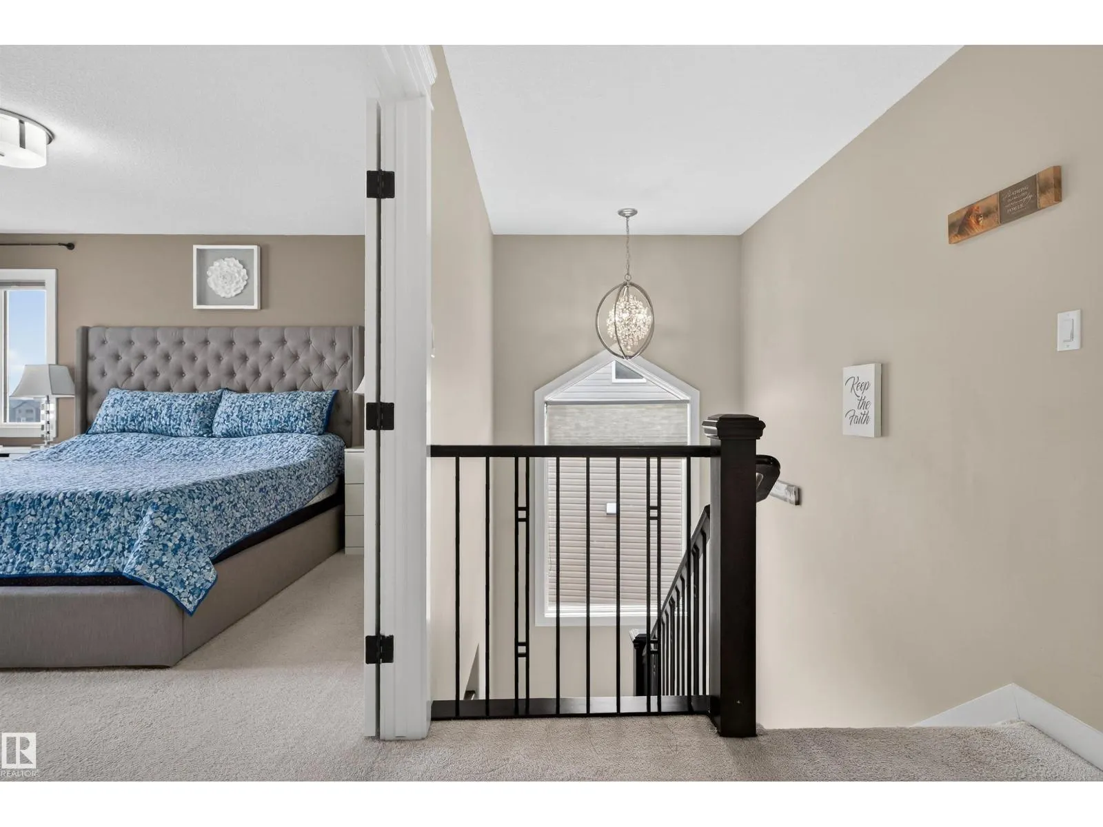 1215 24 AV NW NW