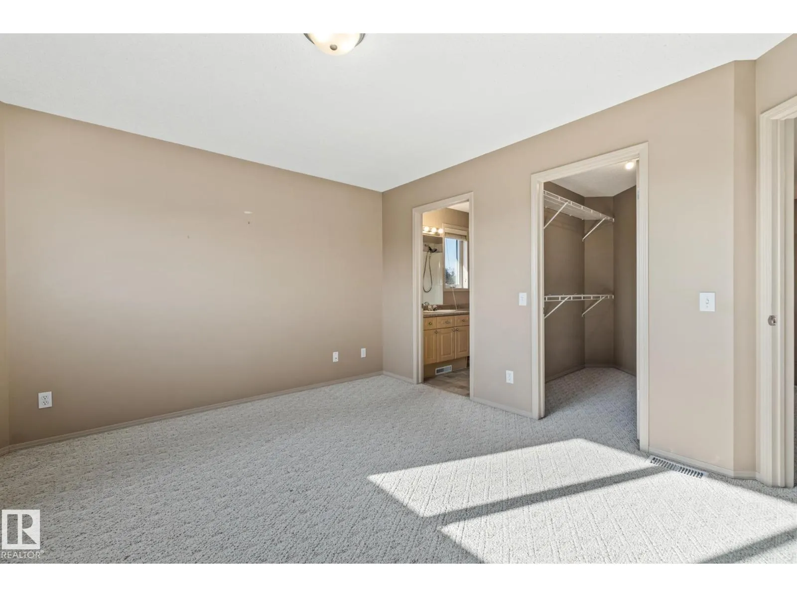 5011 190A ST NW