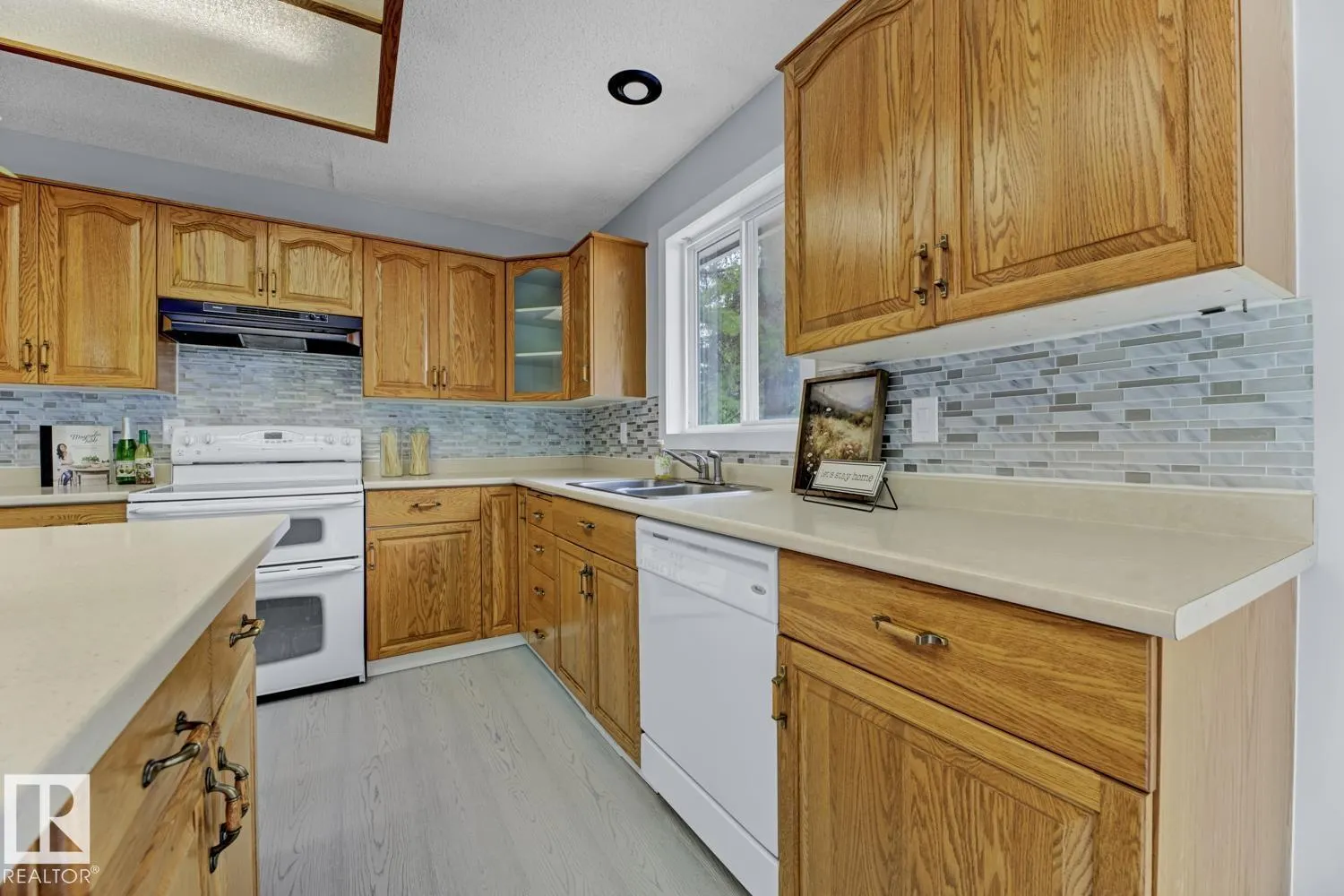 #6 27420 TWP ROAD 540