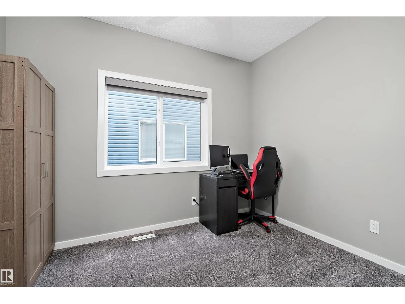 42 PROSPECT PL
