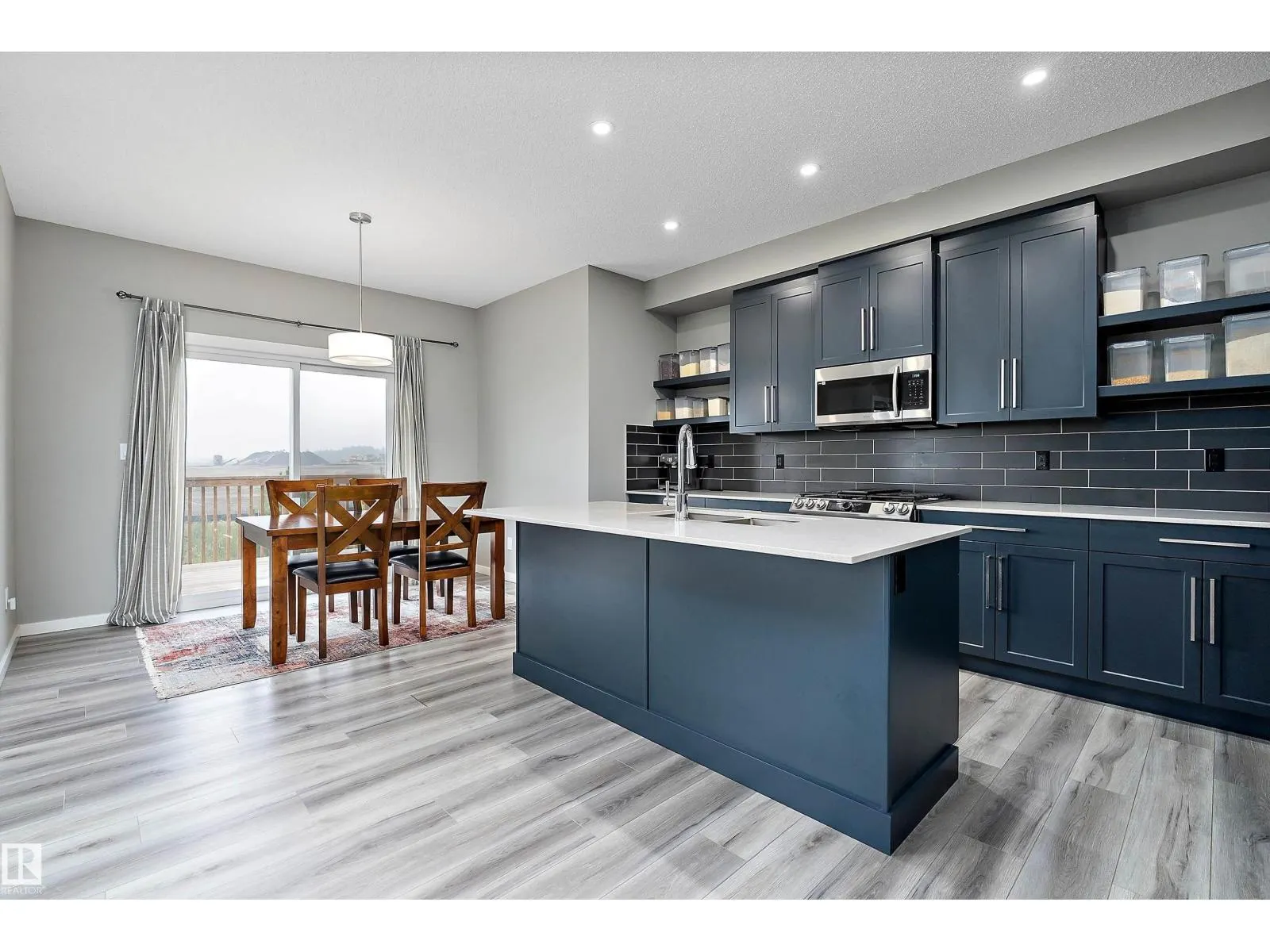 42 PROSPECT PL
