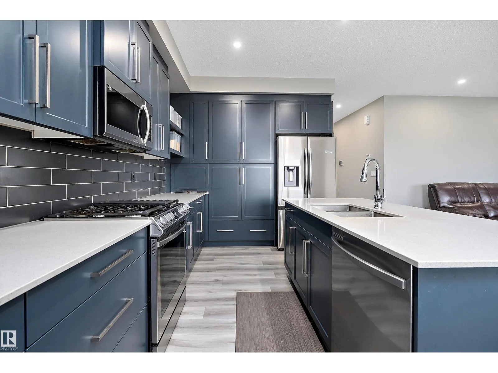 42 PROSPECT PL