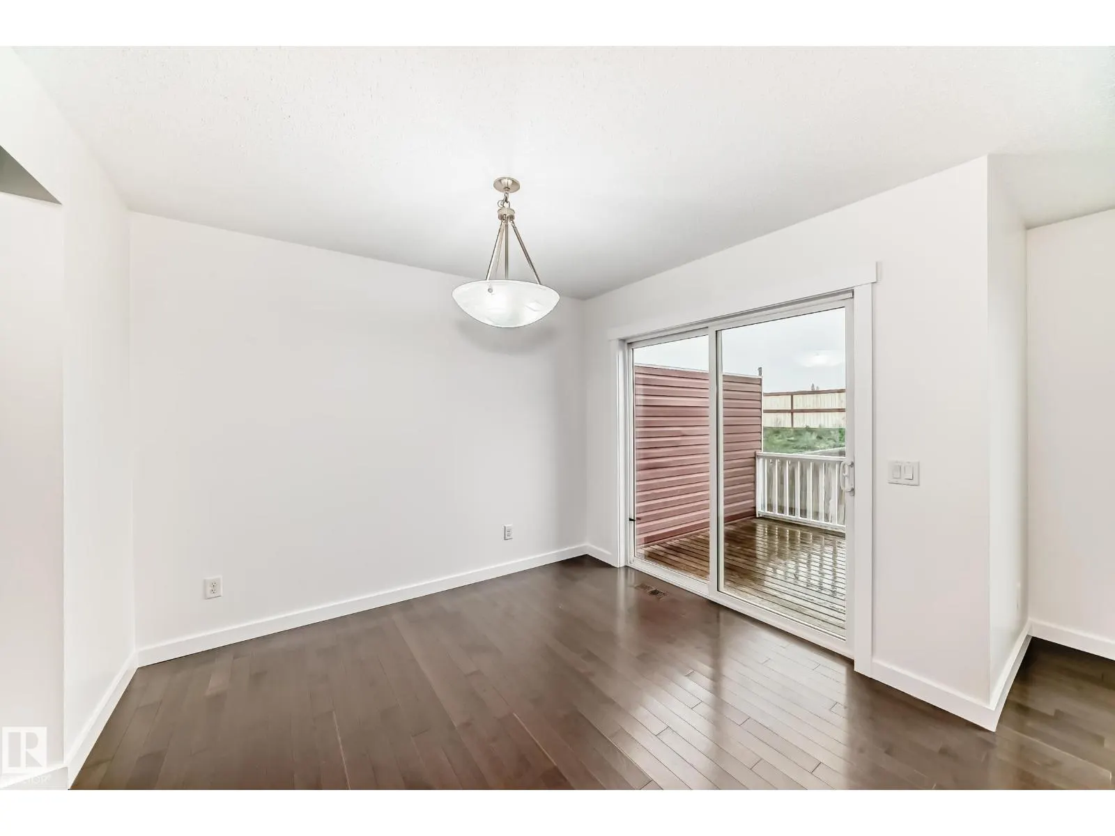 359 SIMMONDS WY