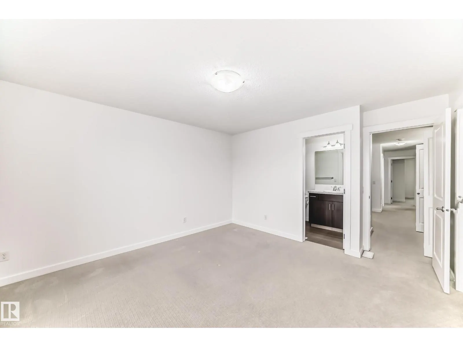 359 SIMMONDS WY