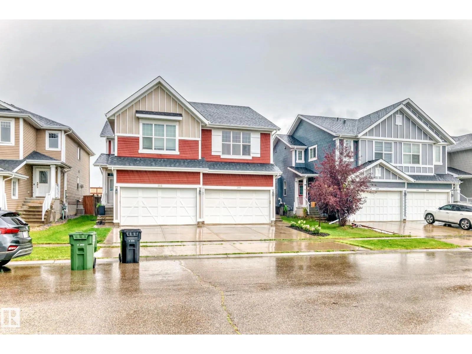359 SIMMONDS WY
