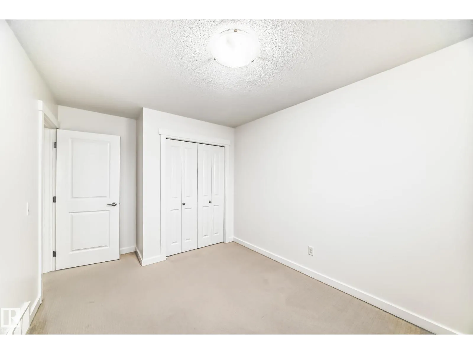 359 SIMMONDS WY