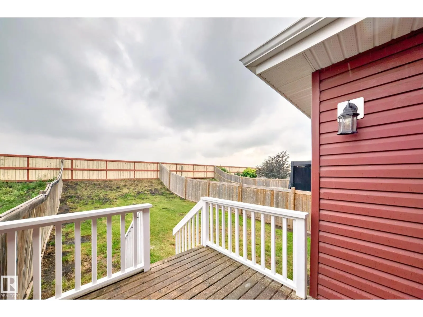 359 SIMMONDS WY