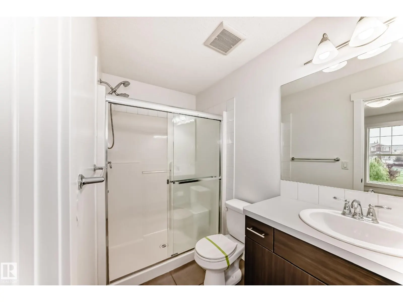 359 SIMMONDS WY