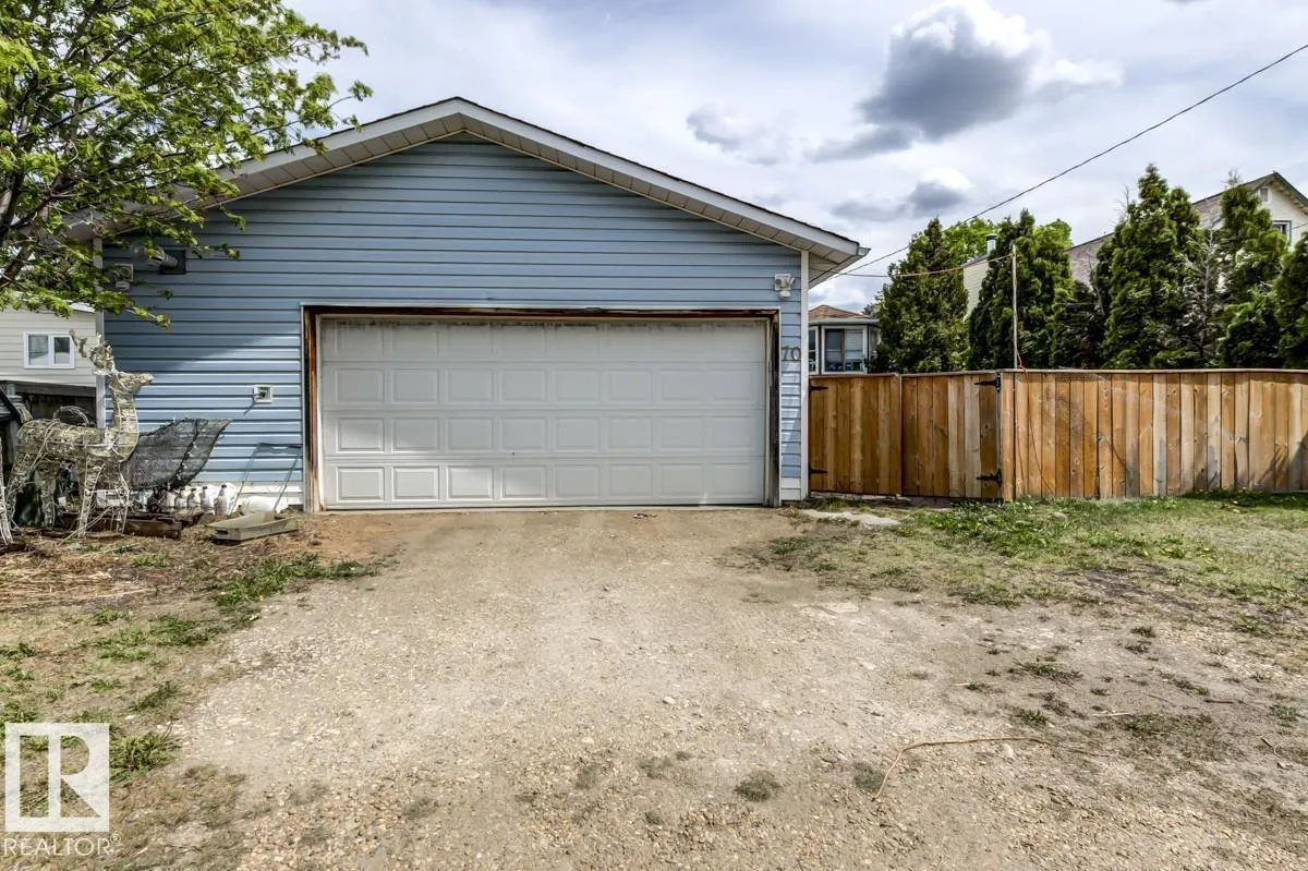 #70 54569 RGE ROAD 215