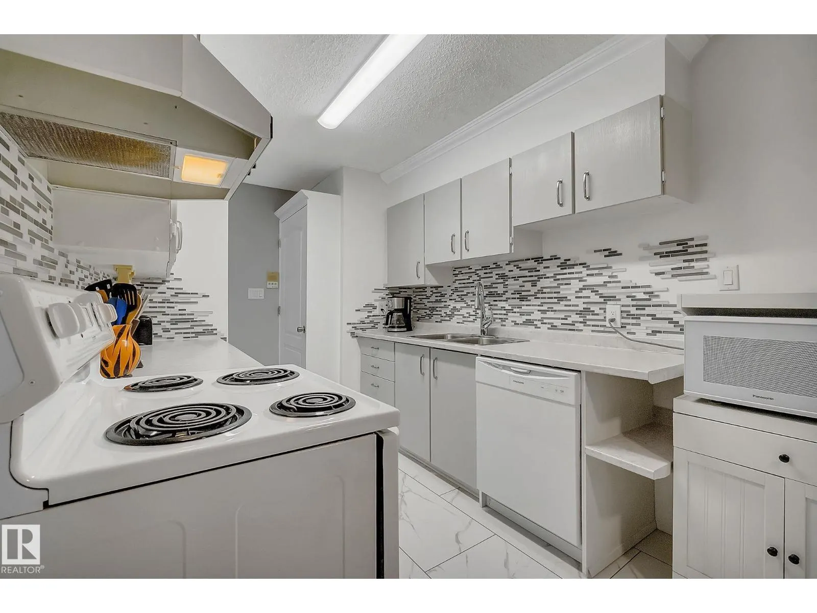 #4 13452 FORT RD NW