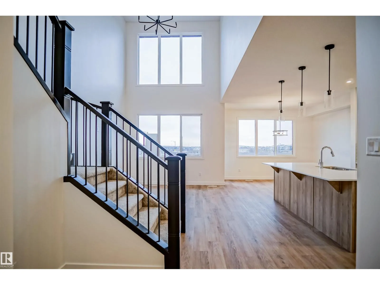 195 Caledon