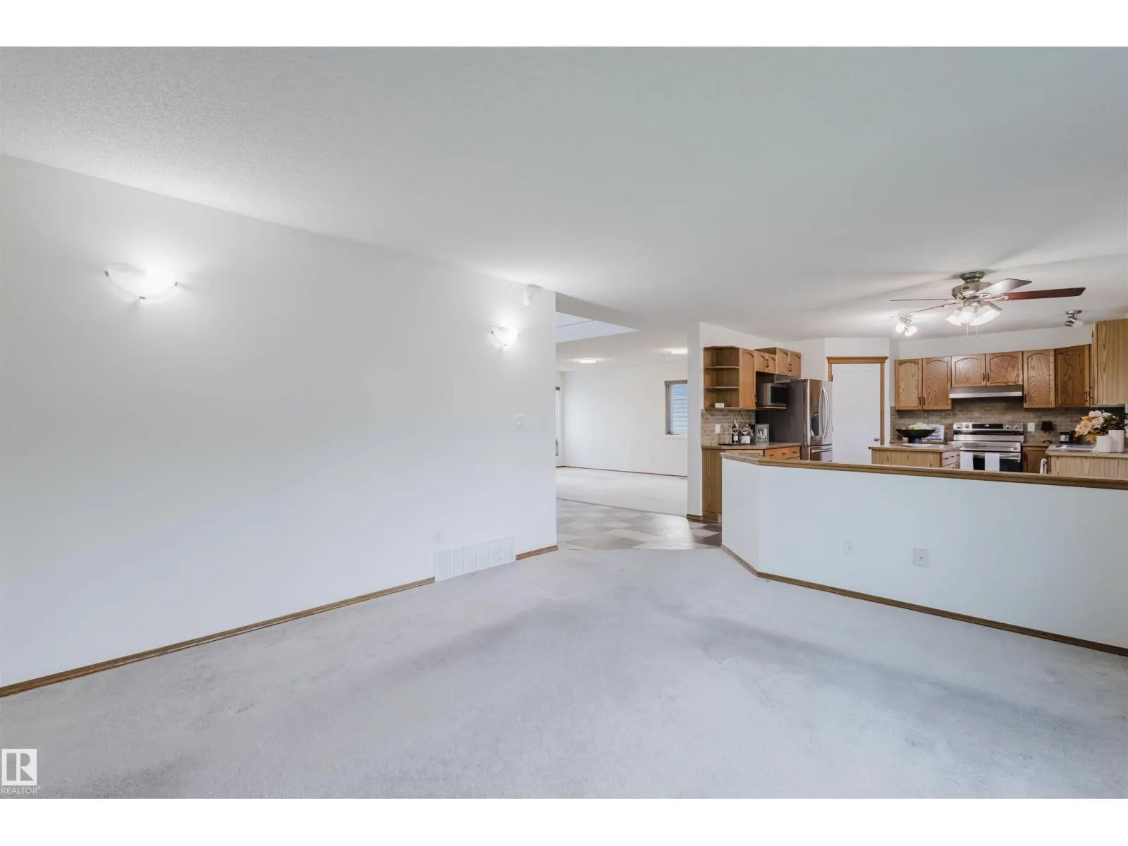 442 KLARVATTEN LAKE WD NW