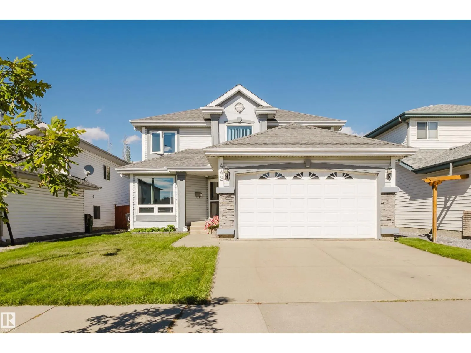 442 KLARVATTEN LAKE WD NW