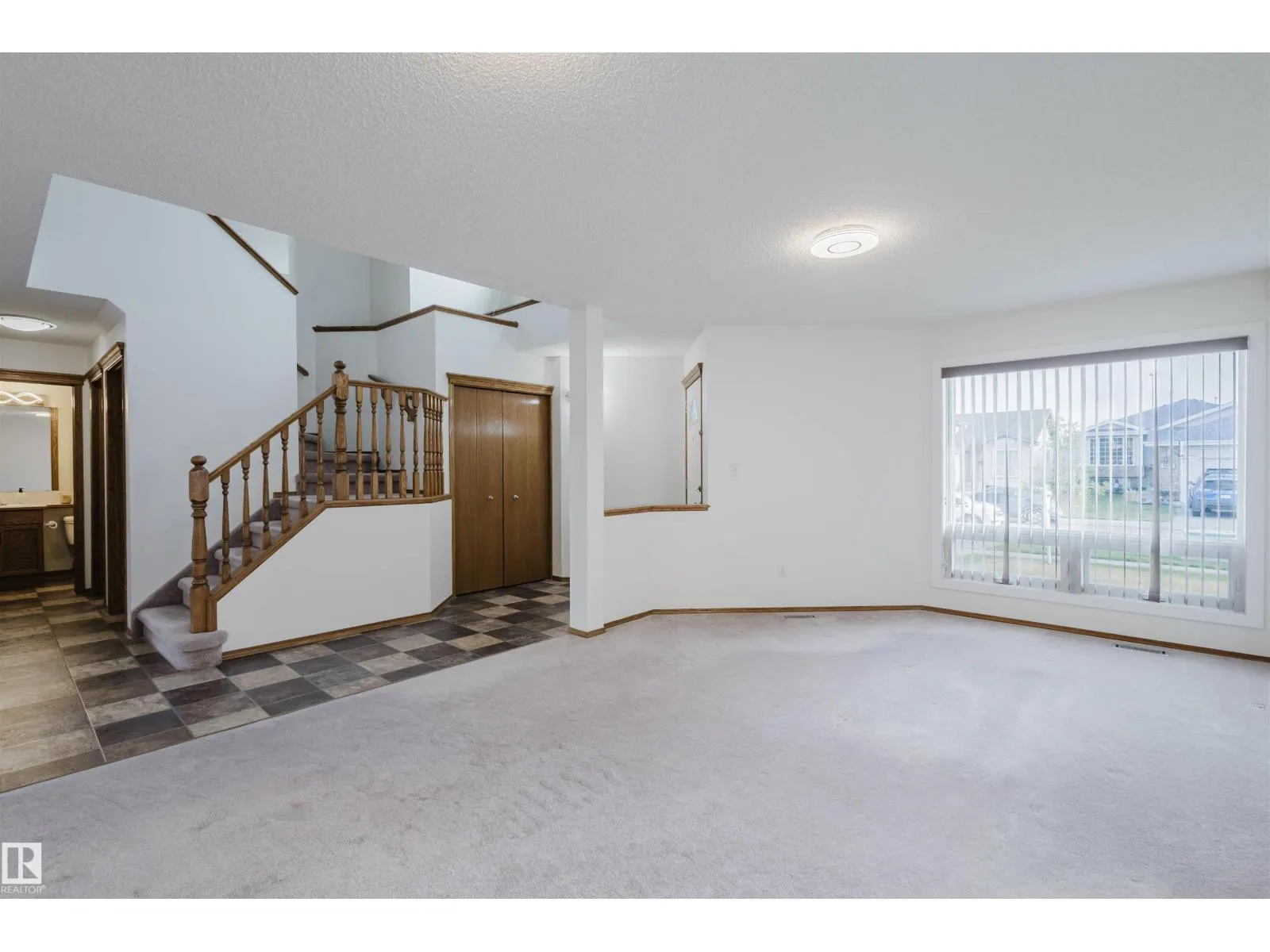 442 KLARVATTEN LAKE WD NW